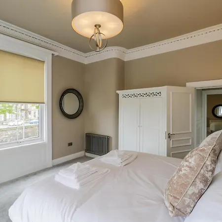 Railway House Dom wakacyjny *